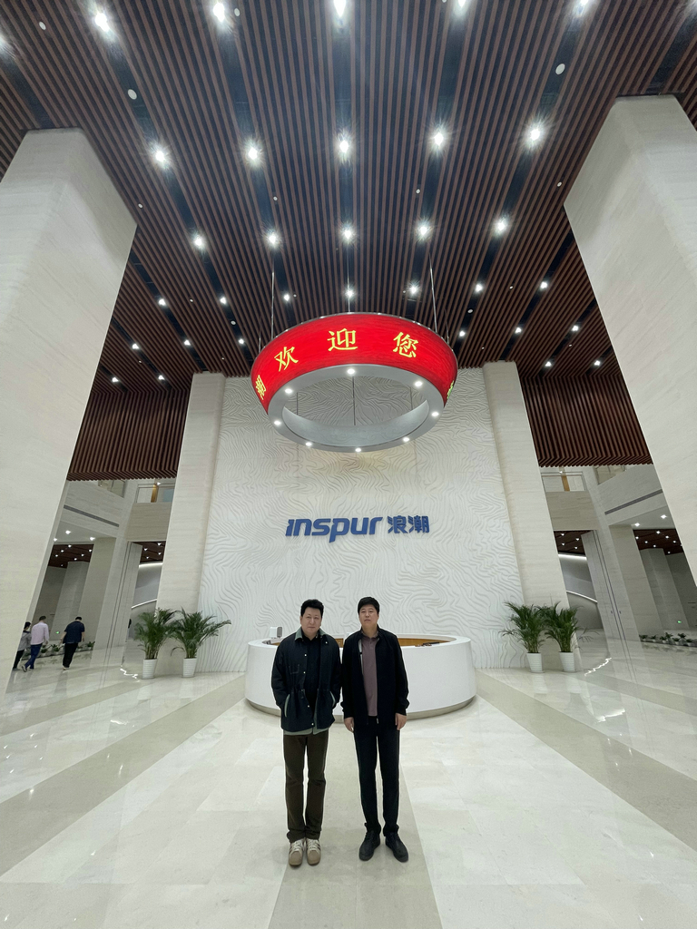 6776永利集团集团总裁林成彬赴浪潮商洽深度合作