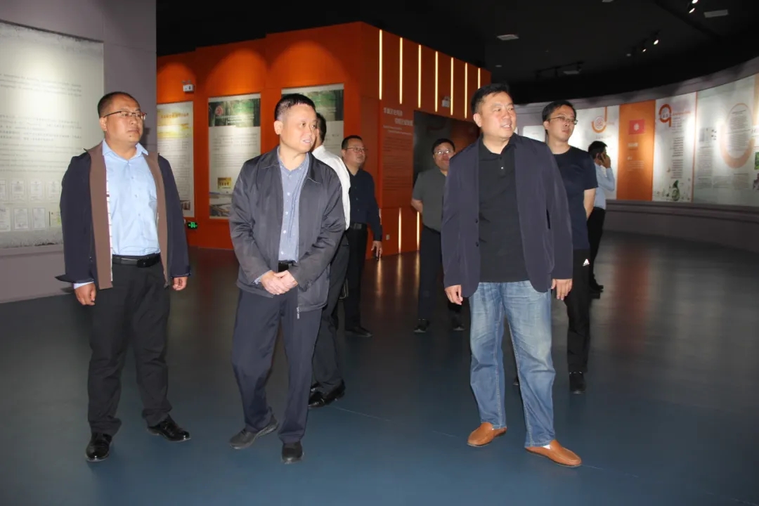 20240509省发展和改革委到6776永利集团集团调研3